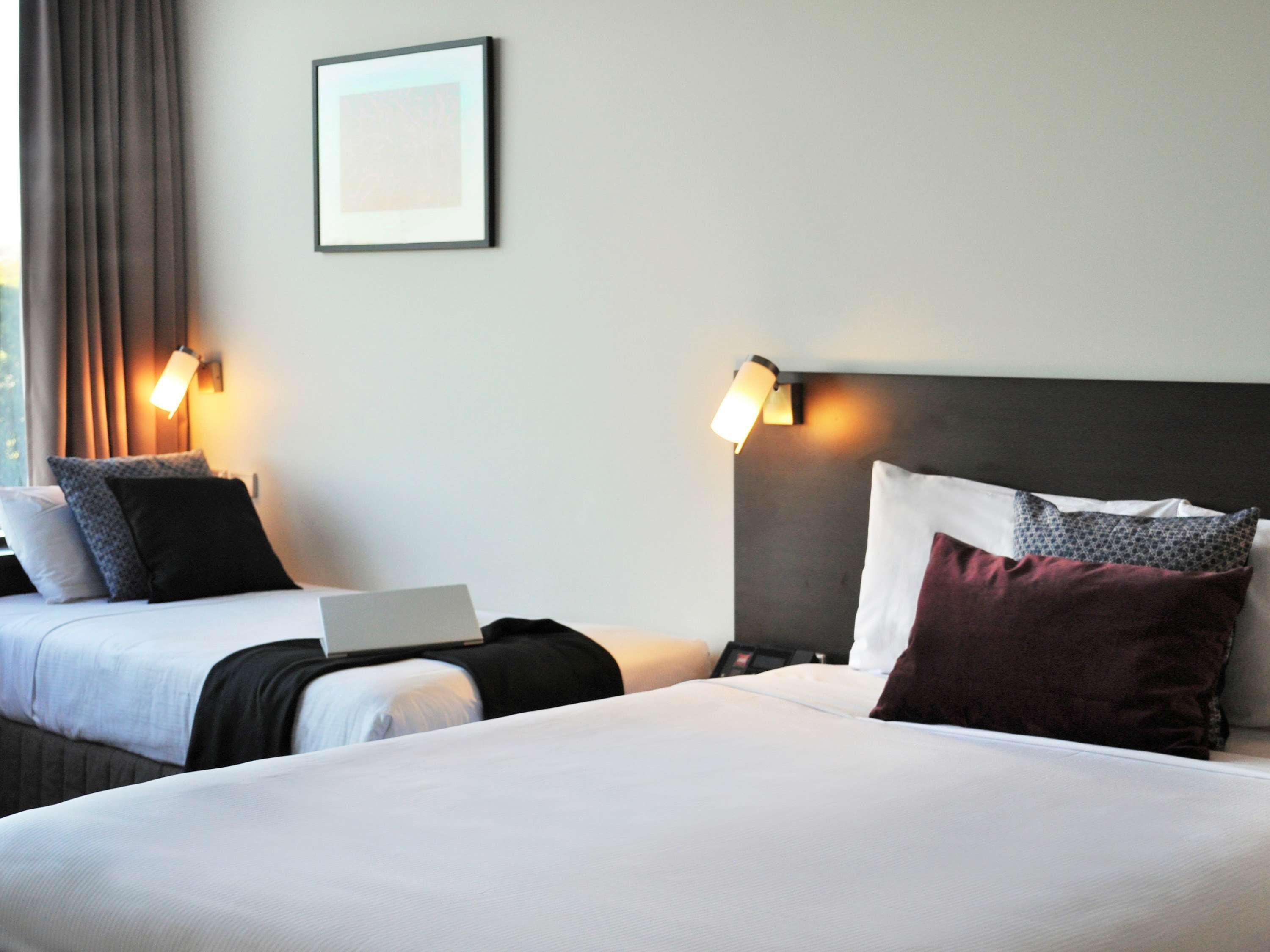 ไอบิส เมลเบิร์น เกล็น เวเวอร์ลีย์ Hotel เกลนเวฟเวอร์ลี ภายนอก รูปภาพ